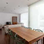 Villa - Alta Calidad Con Piscina Y Jardin