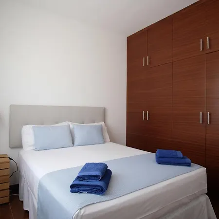 Villa - Alta Calidad Con Piscina Y Jardin *