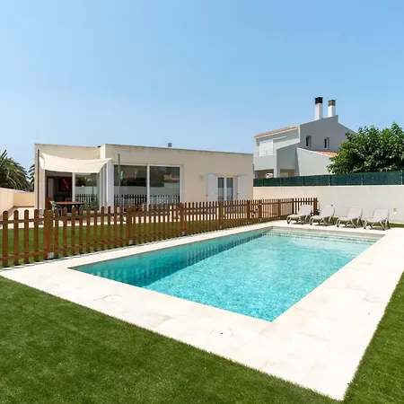 - Alta Calidad Con Piscina Y Jardin 休达德亚